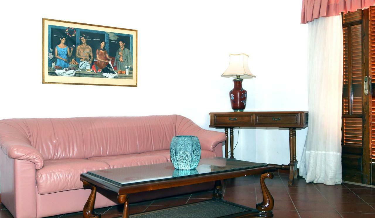 Candia House ภายนอก รูปภาพ