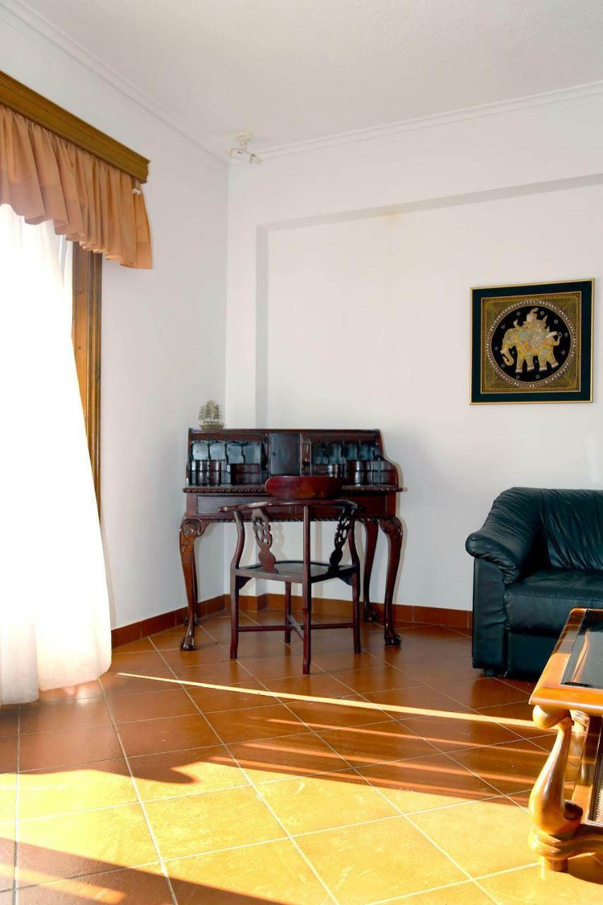Candia House ภายนอก รูปภาพ